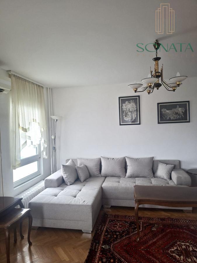 Odličan 2.0 stan od 57m2, Trebevićka