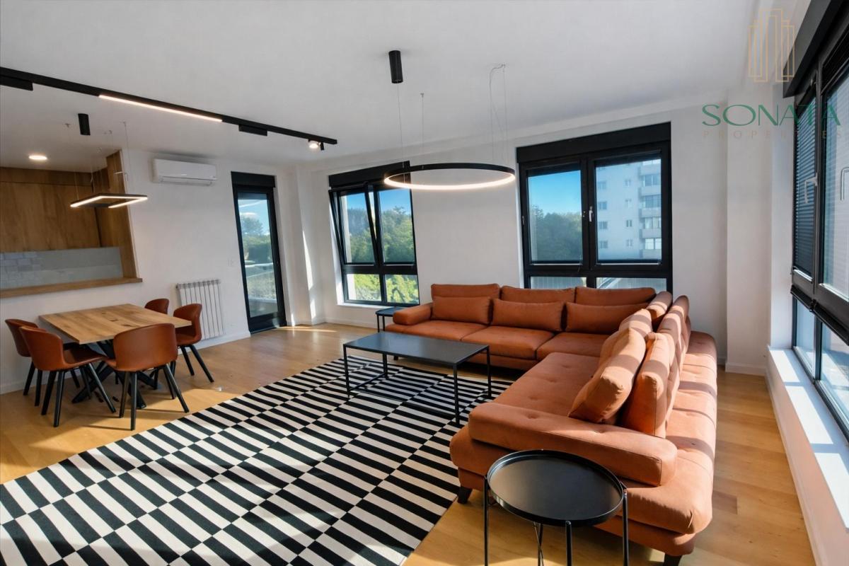 Lux 4.0 namešten stan od 112m2 , New Minel
