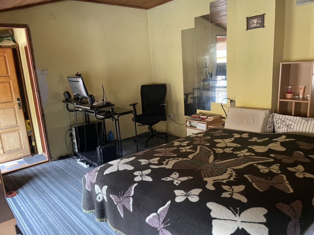 Prodajemo dvosoban stan, Crveni Krst, 70m²