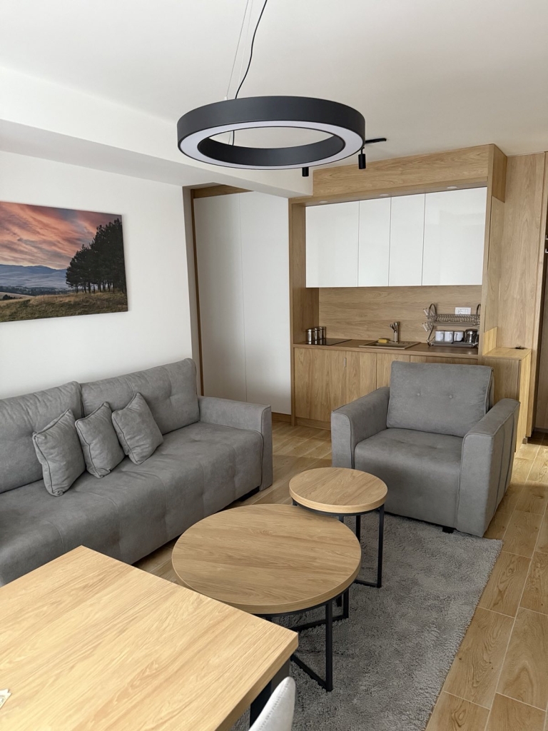 Prodajemo dvoiposoban stan, Gradske Lokacije, 53m²