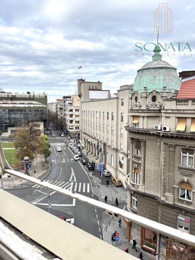 Autentičan salonac u centru Beograda