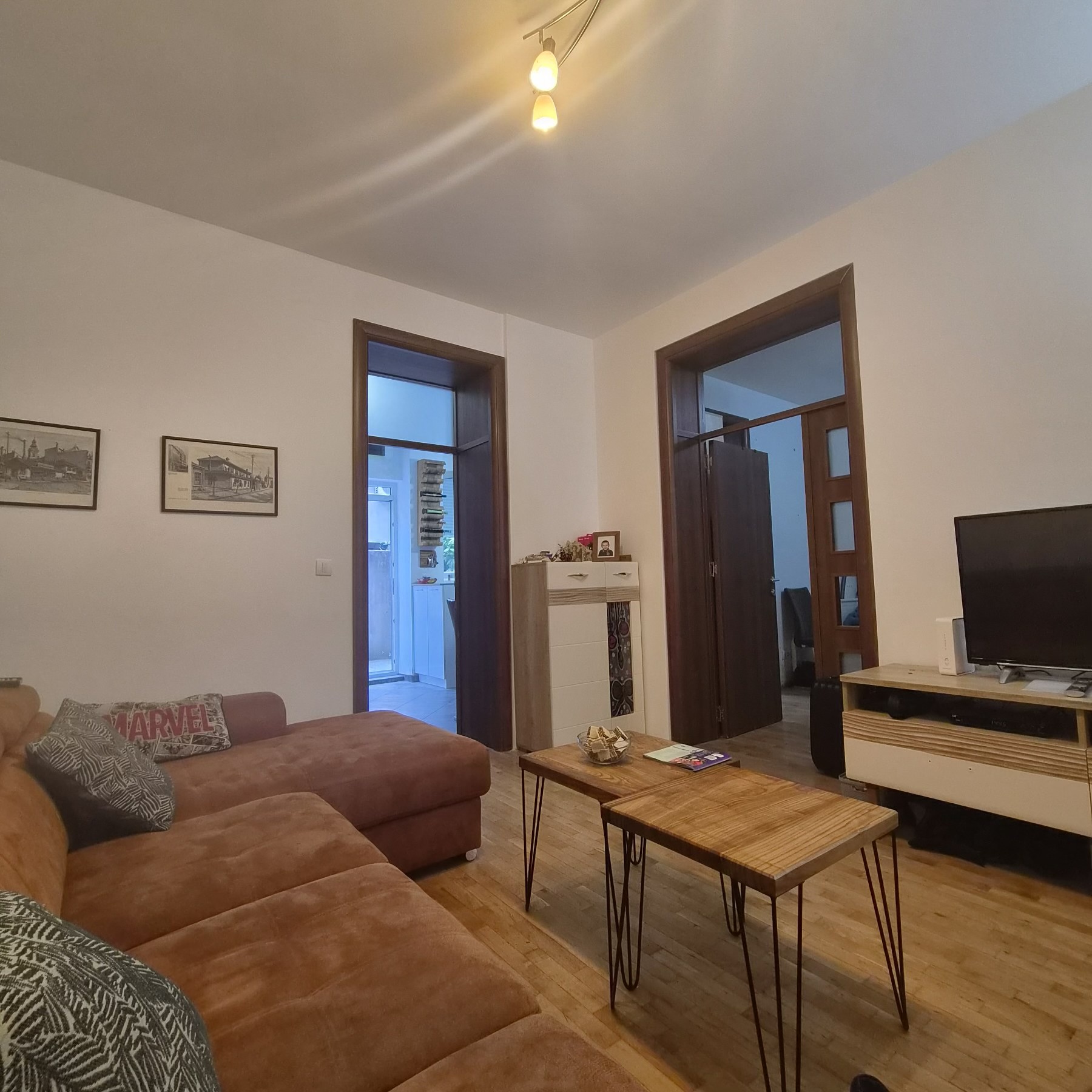 Dorcol, prizemlje, dvorisno orijentisan - 2.0