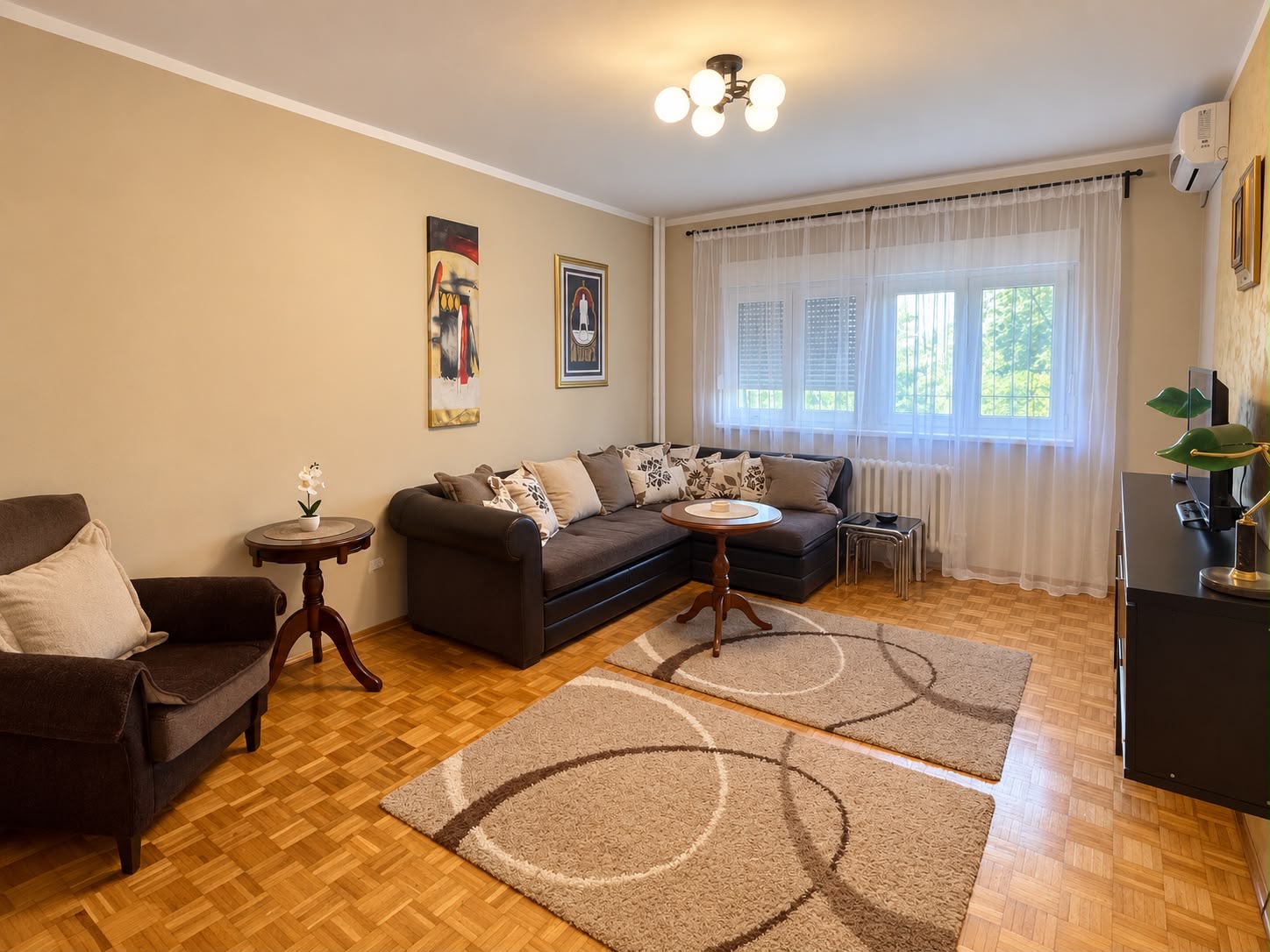 Dvosoban stan 48m² – Voždovac, kod Darvinove pošte (VPR, CG)